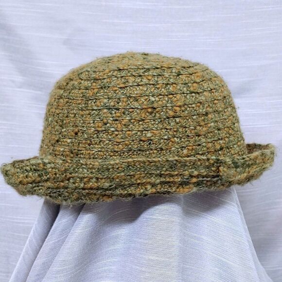Betmar New York Vintage Women's Olive Green Wool Blend Knit Bucket Hat With Logo - Picture 2 of 11